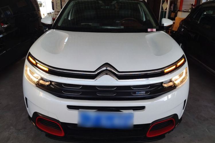 Used Citroen C5 AIRCROSS 2017 380THP Luxury Model Front