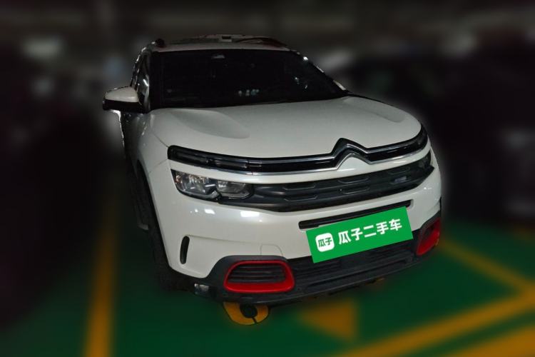 Used Citroen C5 AIRCROSS 2017 380THP Luxury Model Front Right 45 Deg