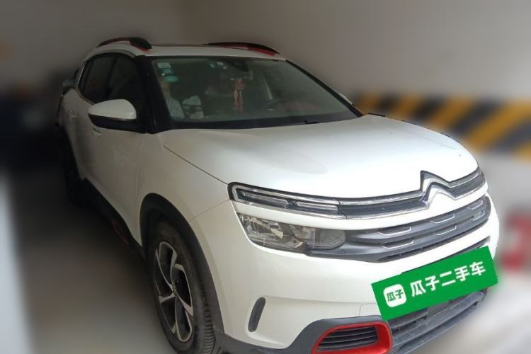 Used Citroen C5 AIRCROSS 2017 380THP Luxury Model Front Right 45 Deg