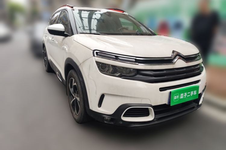 Used Citroen C5 AIRCROSS 2017 380THP Luxury Model Front Right 45 Deg
