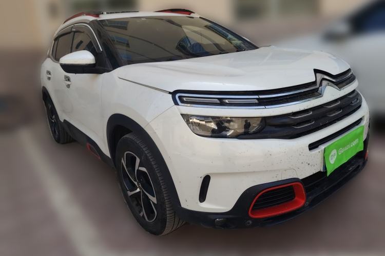 Used Citroen C5 AIRCROSS 2017 380THP Luxury Model Front Right 45 Deg