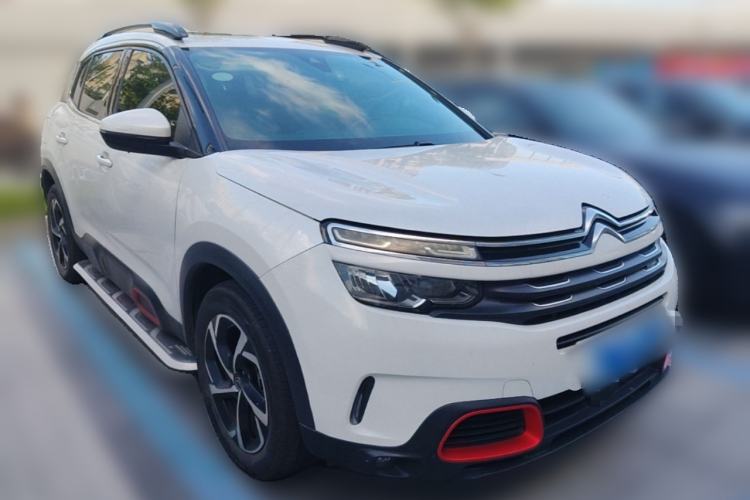 Used Citroen C5 AIRCROSS 2017 350THP Fashion Edition Front Right 45 Deg