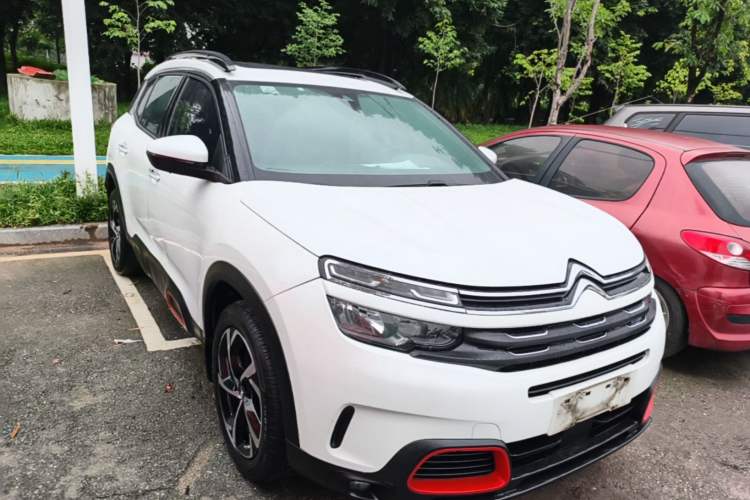 Used Citroen C5 AIRCROSS 2017 380THP Fashion Edition Front Right 45 Deg