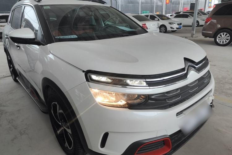 Used Citroen C5 AIRCROSS 2017 350THP Fashion Edition Front Right 45 Deg