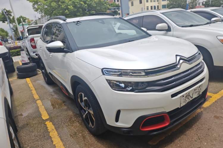 Used Citroen C5 AIRCROSS 2017 380THP Fashion Edition Front Right 45 Deg