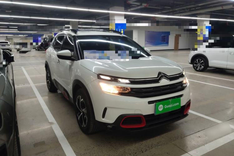 Used Citroen C5 AIRCROSS 2017 350THP Fashion Edition Front Right 45 Deg