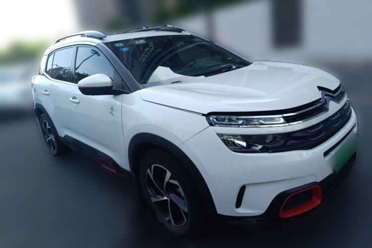 Used Citroen C5 AIRCROSS 2017 350THP Fashion Edition Front Right 45 Deg