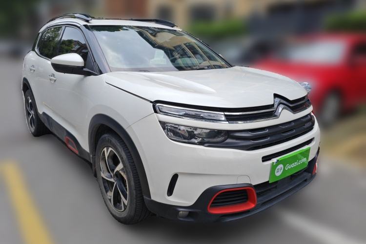 Used Citroen C5 AIRCROSS 2017 350THP Fashion Edition Front Right 45 Deg