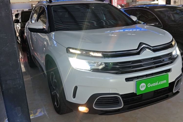 Used Citroen C5 AIRCROSS 2017 350THP Fashion Edition Front Right 45 Deg