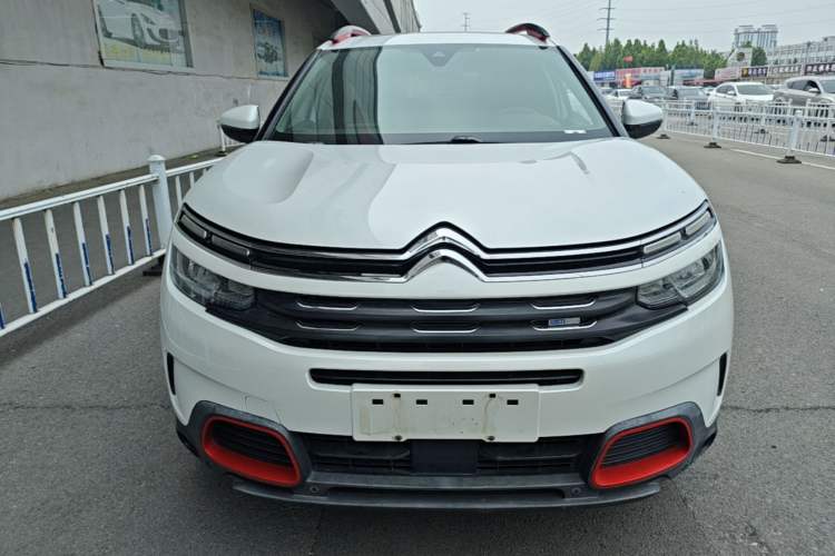 Used Citroen C5 AIRCROSS 2017 350THP Luxury Model Front