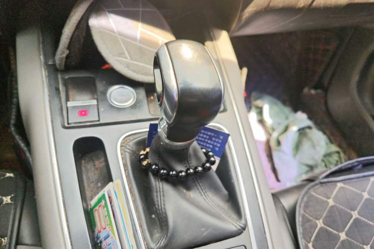 Used Citroen C5 AIRCROSS 2017 350THP Fashion Edition Gear Lever