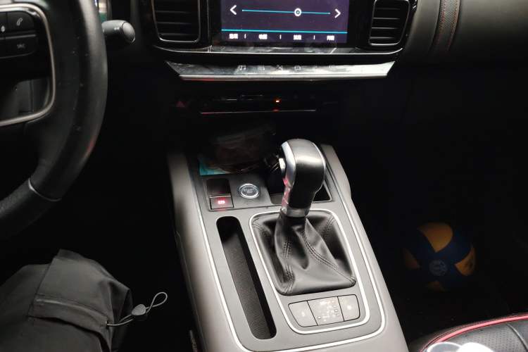 Used Citroen C5 AIRCROSS 2017 350THP Fashion Edition Gear Lever
