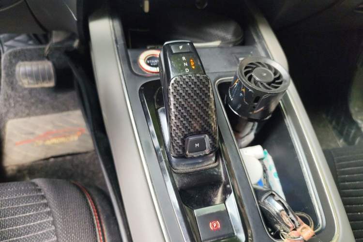 Used Citroen C5 AIRCROSS 2017 380THP Fashion Edition Gear Lever