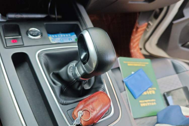 Used Citroen C5 AIRCROSS 2017 350THP Fashion Edition Gear Lever
