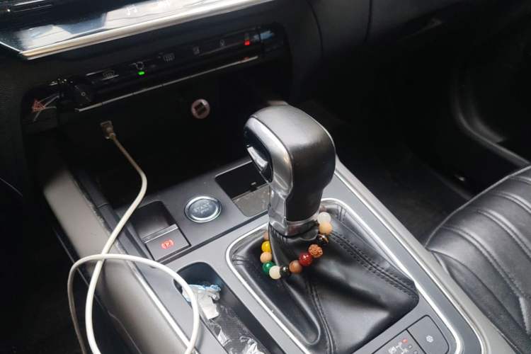 Used Citroen C5 AIRCROSS 2017 350THP Fashion Edition Gear Lever