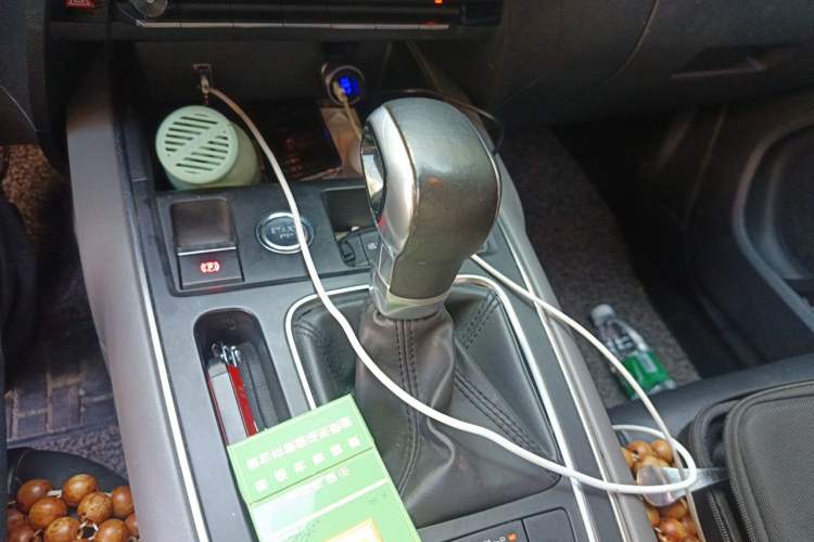 Used Citroen C5 AIRCROSS 2017 350THP Fashion Edition Gear Lever