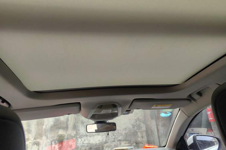 Used Citroen C5 AIRCROSS 2017 350THP Fashion Edition Headliner