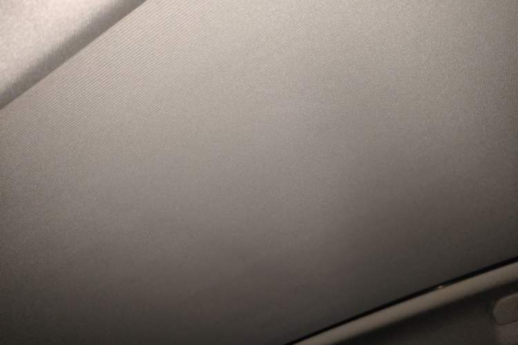 Used Citroen C5 AIRCROSS 2017 350THP Luxury Model Headliner