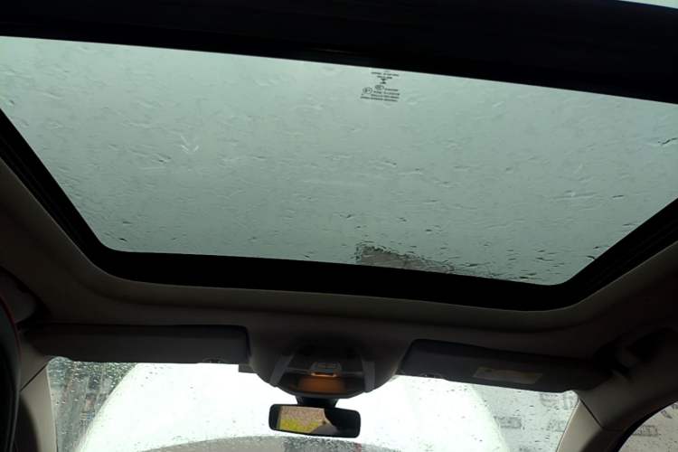Used Citroen C5 AIRCROSS 2017 380THP Fashion Edition Headliner