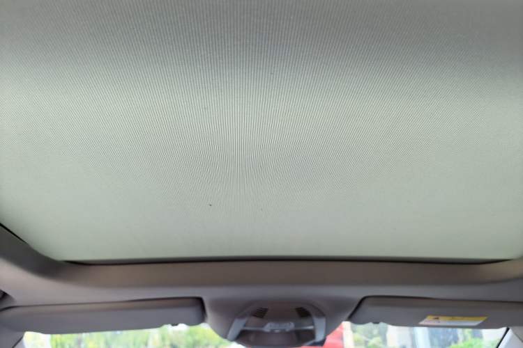 Used Citroen C5 AIRCROSS 2017 380THP Luxury Model Headliner