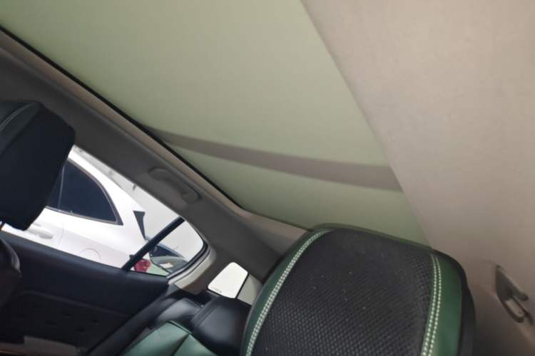 Used Citroen C5 AIRCROSS 2017 350THP Fashion Edition Headliner