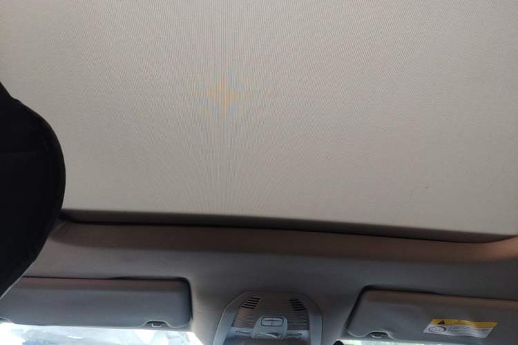 Used Citroen C5 AIRCROSS 2017 350THP Fashion Edition Headliner