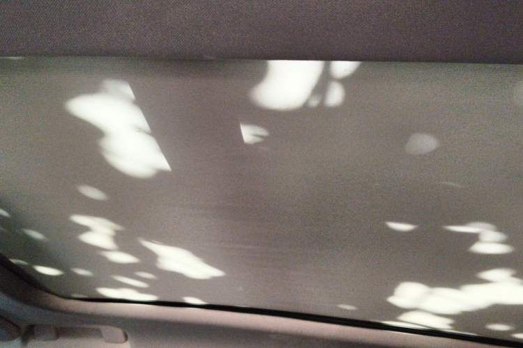 Used Citroen C5 AIRCROSS 2017 380THP Luxury Model Headliner
