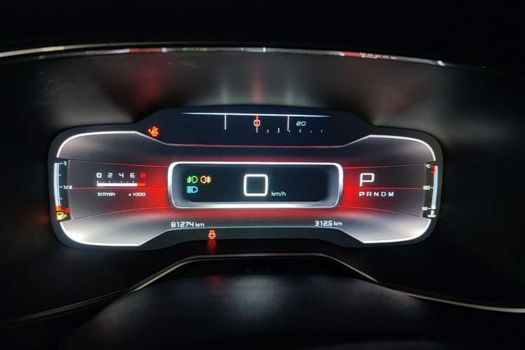 Used Citroen C5 AIRCROSS 2017 380THP Fashion Edition Instrument Cluster