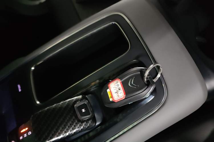 Used Citroen C5 AIRCROSS 2017 380THP Fashion Edition Interior 1