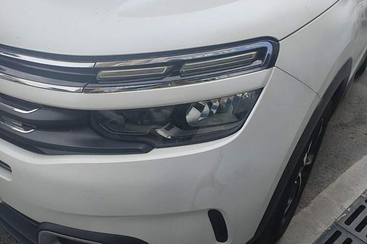 Used Citroen C5 AIRCROSS 2017 350THP Luxury Model Left Front Headlight