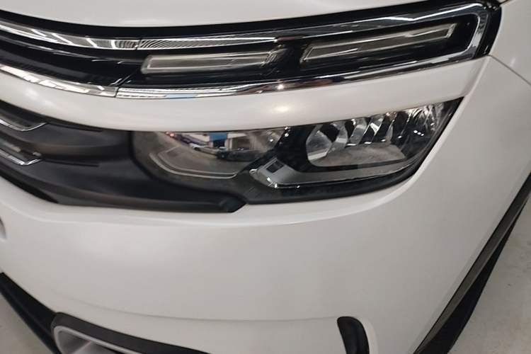 Used Citroen C5 AIRCROSS 2017 350THP Luxury Model Left Front Headlight