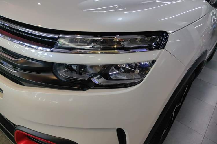 Used Citroen C5 AIRCROSS 2017 350THP Fashion Edition Left Front Headlight