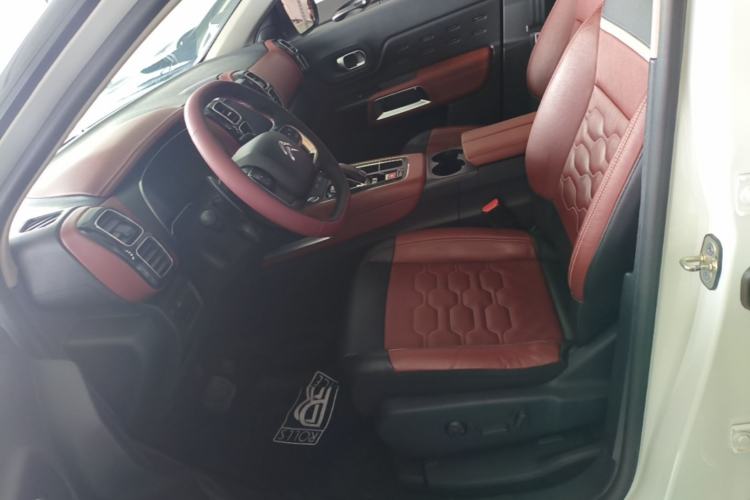 Used Citroen C5 AIRCROSS 2017 380THP Luxury Model Left Front Seat