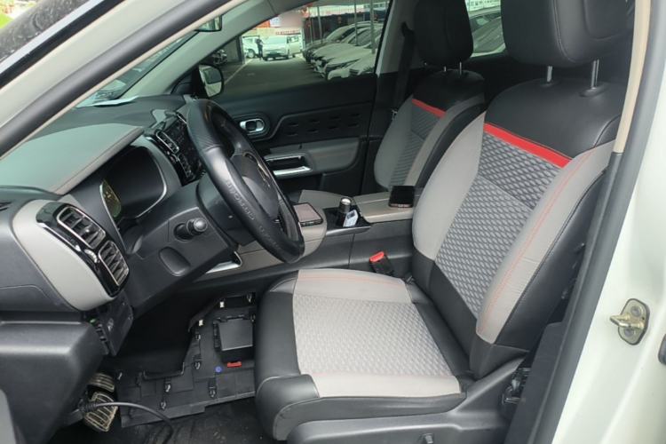 Used Citroen C5 AIRCROSS 2017 350THP Fashion Edition Left Front Seat