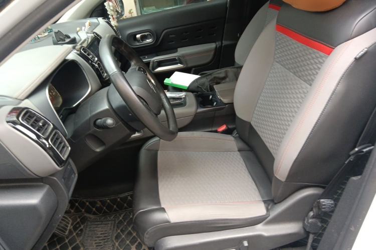 Used Citroen C5 AIRCROSS 2017 350THP Fashion Edition Left Front Seat