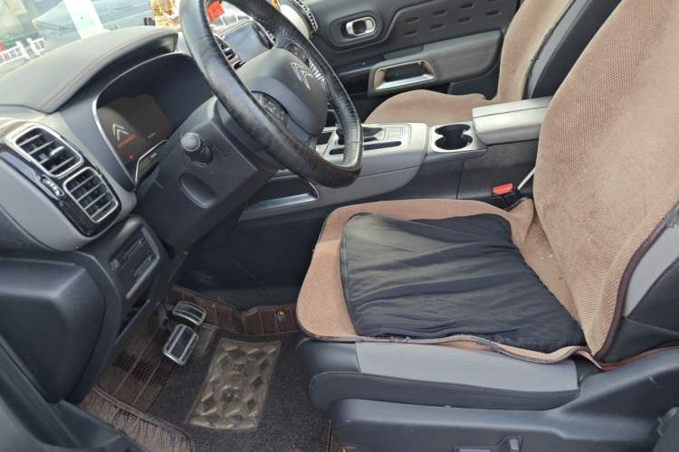 Used Citroen C5 AIRCROSS 2017 350THP Fashion Edition Left Front Seat