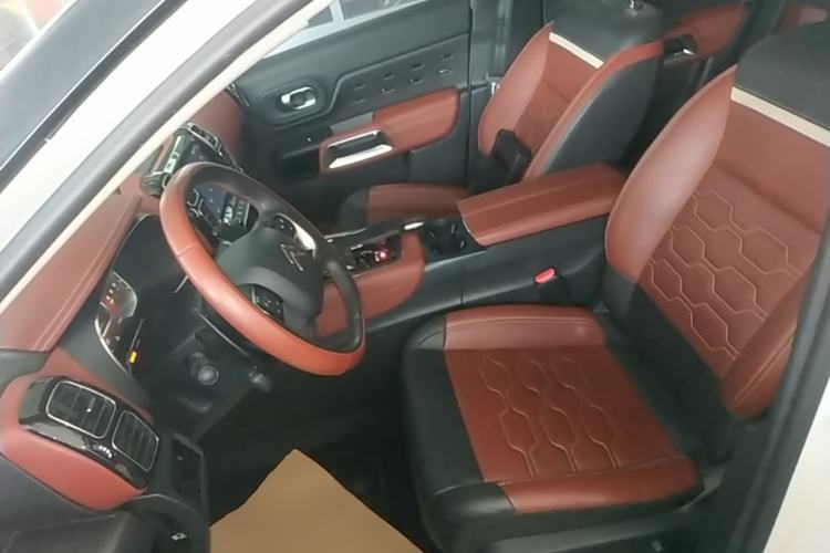 Used Citroen C5 AIRCROSS 2017 380THP Luxury Model Left Front Seat