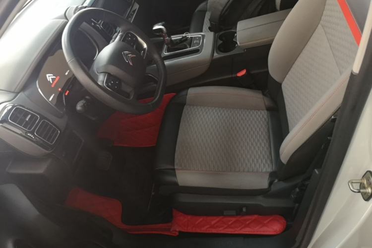 Used Citroen C5 AIRCROSS 2017 350THP Fashion Edition Left Front Seat