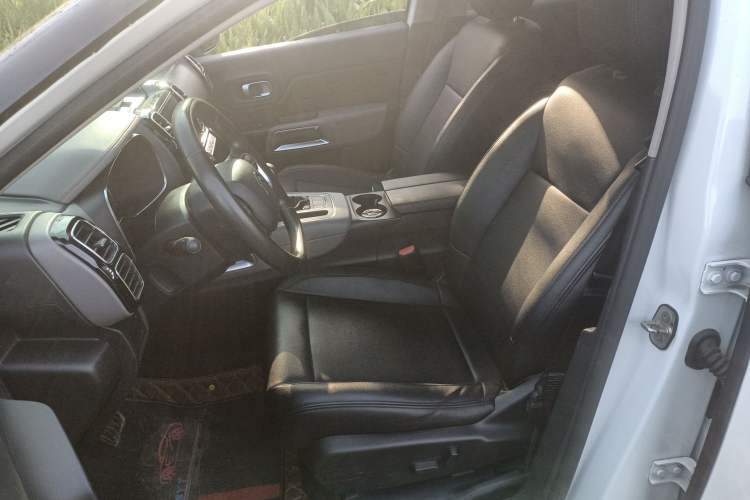 Used Citroen C5 AIRCROSS 2017 350THP Fashion Edition Left Front Seat