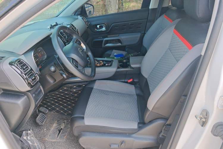 Used Citroen C5 AIRCROSS 2017 380THP Luxury Model Left Front Seat