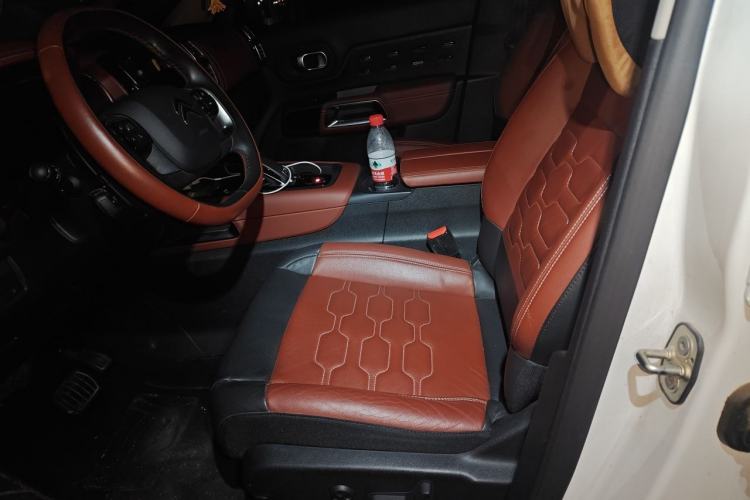 Used Citroen C5 AIRCROSS 2017 380THP Luxury Model Left Front Seat