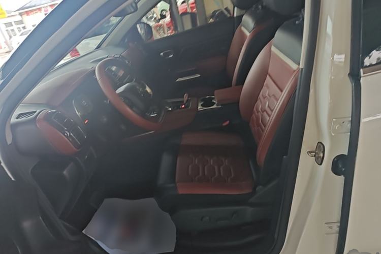Used Citroen C5 AIRCROSS 2017 380THP Luxury Model Left Front Seat