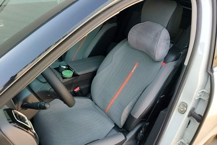 Used Citroen C5 AIRCROSS 2017 350THP Fashion Edition Left Front Seat