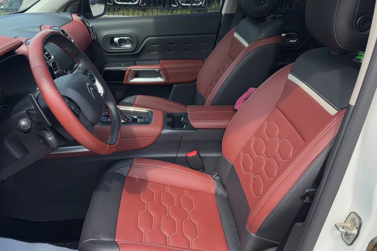 Used Citroen C5 AIRCROSS 2017 380THP Luxury Model Left Front Seat