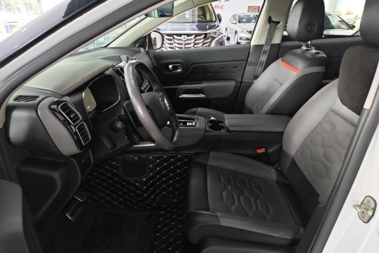 Used Citroen C5 AIRCROSS 2017 380THP Luxury Model Left Front Seat