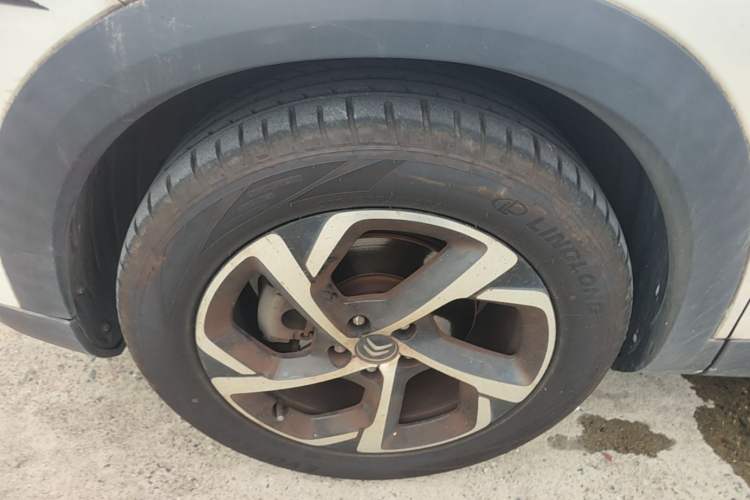 Used Citroen C5 AIRCROSS 2017 350THP Fashion Edition Left Front Wheel Hub