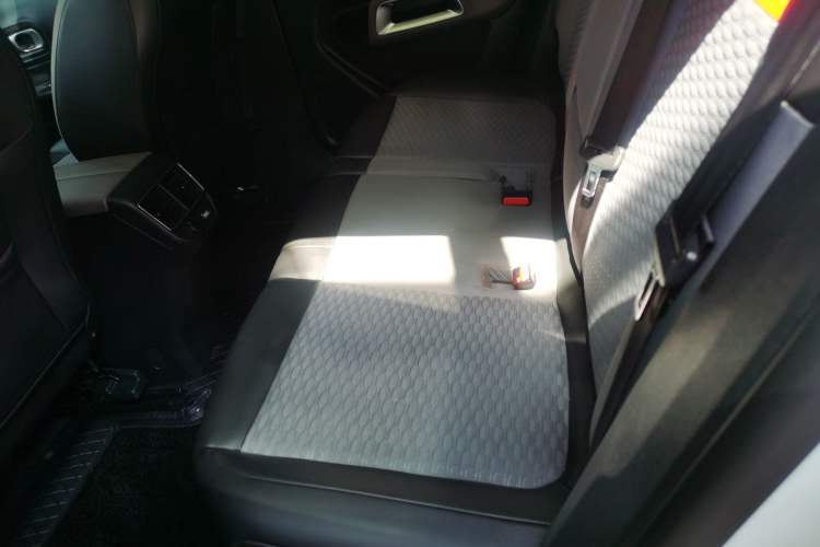 Used Citroen C5 AIRCROSS 2017 350THP Fashion Edition Left Rear Seat