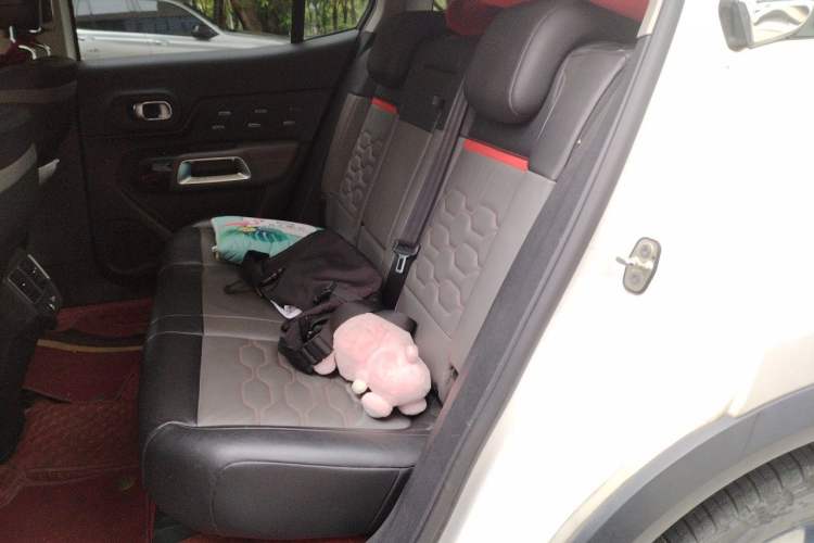 Used Citroen C5 AIRCROSS 2017 380THP Luxury Model Left Rear Seat