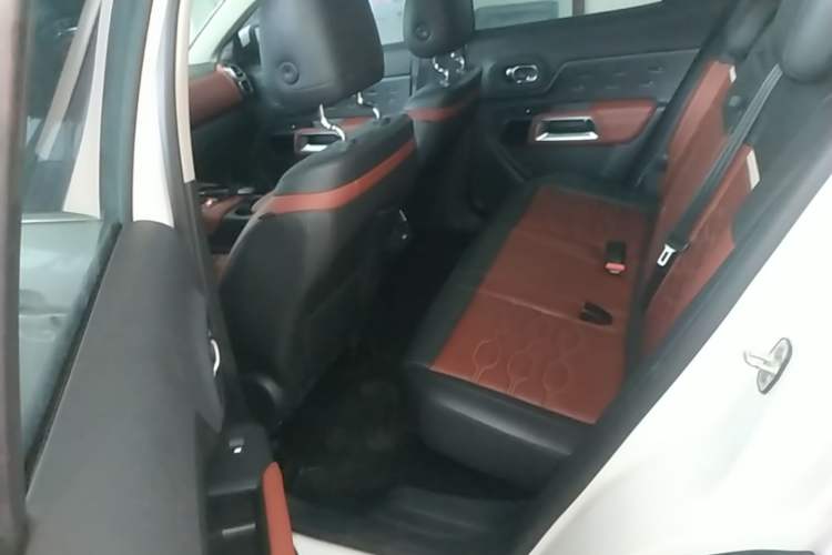 Used Citroen C5 AIRCROSS 2017 380THP Luxury Model Left Rear Seat