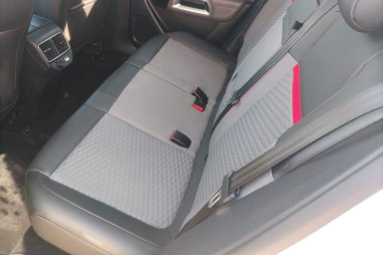 Used Citroen C5 AIRCROSS 2017 380THP Fashion Edition Left Rear Seat